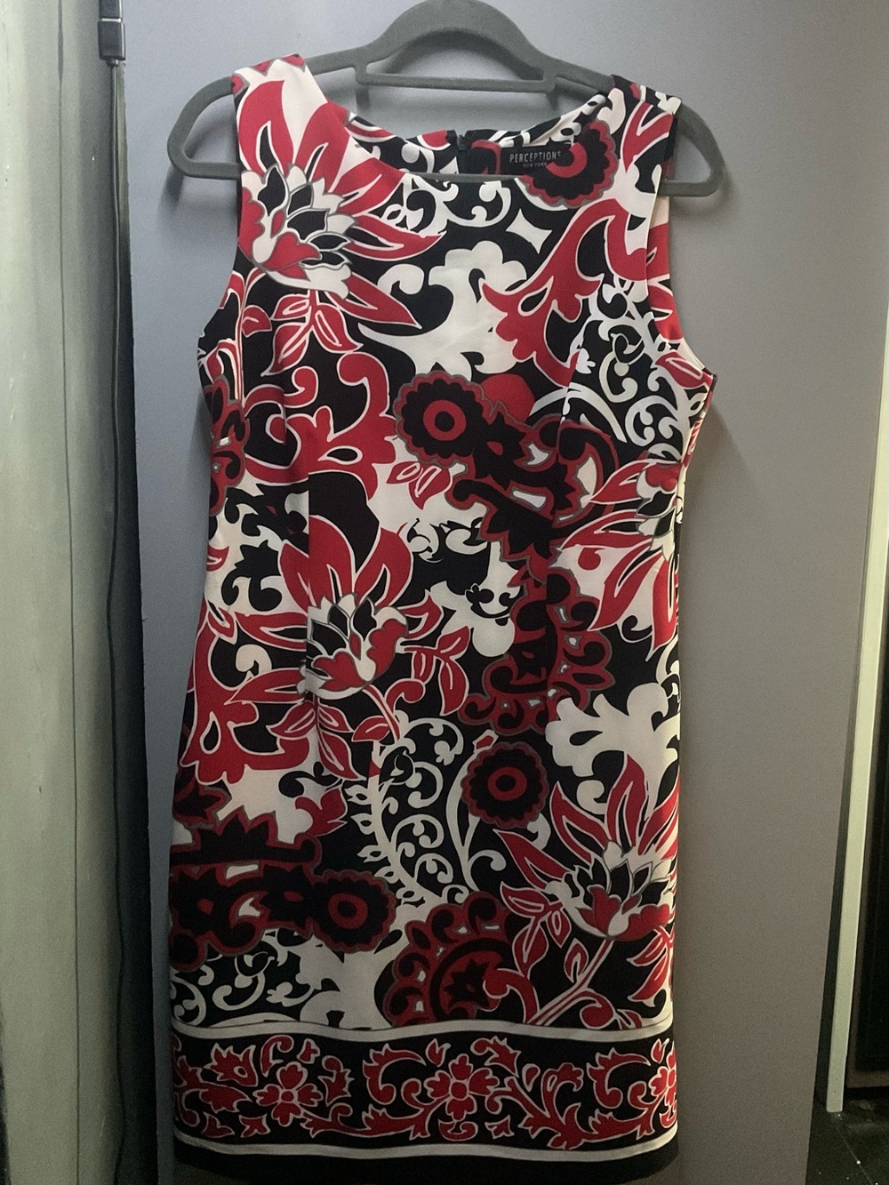 Perceptions Red Black White Floral Sheath Dress